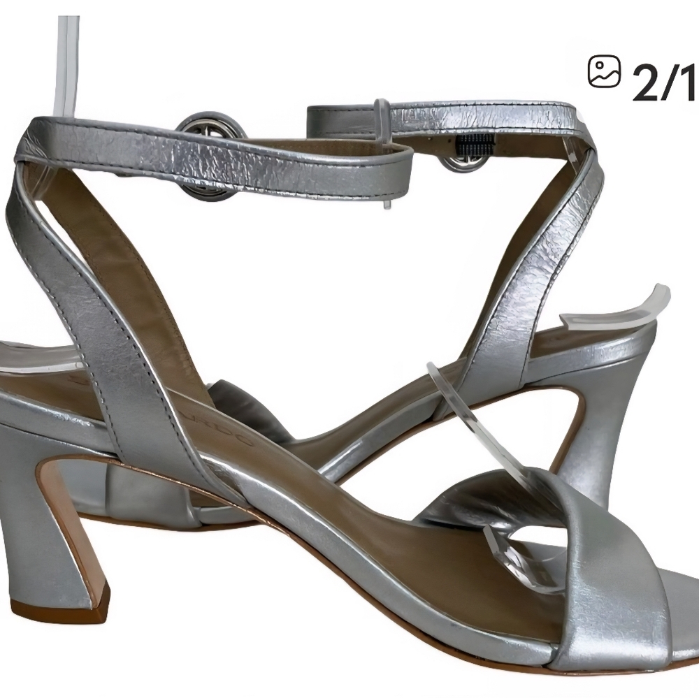 Bernardo Nora 2 Silver Metallic Leather Ankle Strap Sandal Heels Size 6 NWOT - Picture 5 of 13